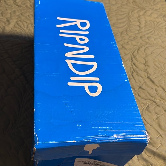 XS RIPNDIP Tiger Nerm House Slippers - Picture 5 of 5